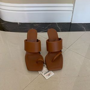 brand new zara sandal